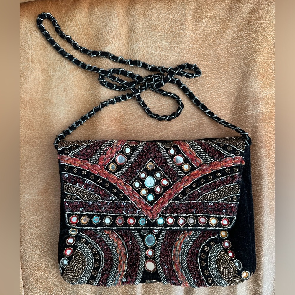 Zara Embroidered Black Velvet Moroccan Multicolor Bag with chain strap - Picture 5 of 6